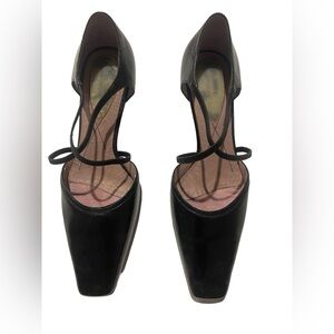 Liz Claiborne Black Flex Kitty Heels Sz(8)
